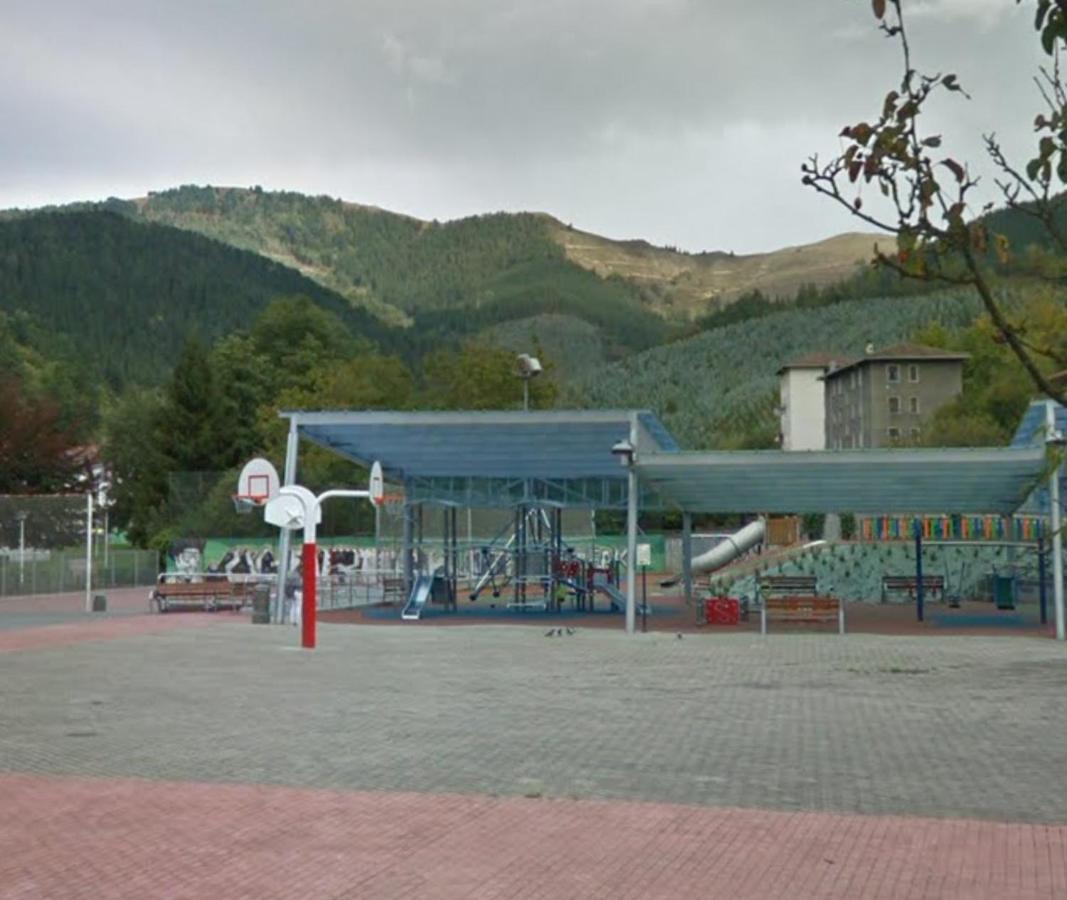 Ugarteko Etxea Apartment Llodio