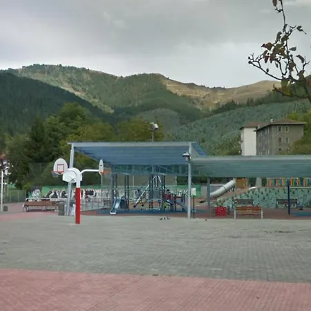 Ugarteko Etxea Apartamento Llodio Exterior foto